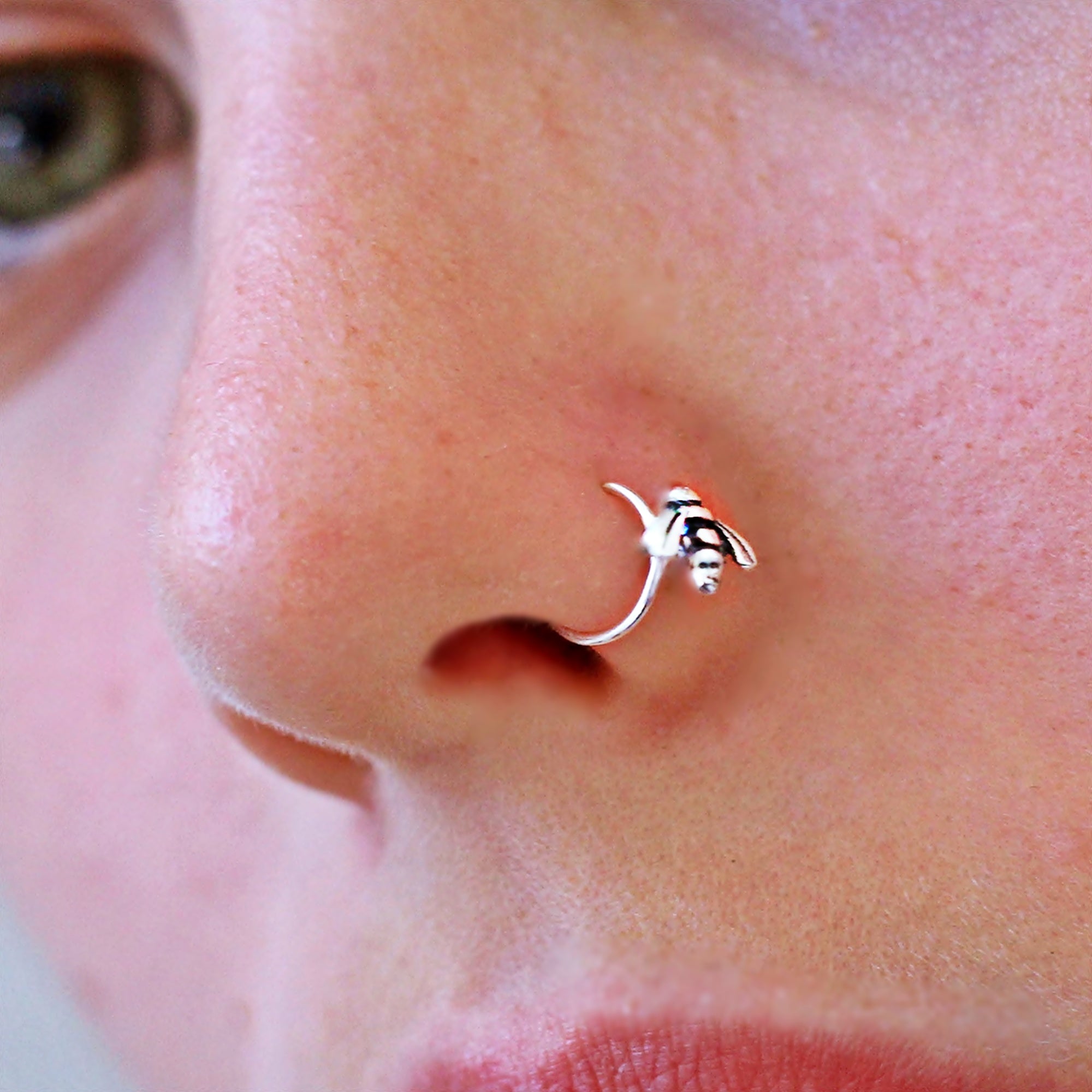 Bee Nostril Nose Ring