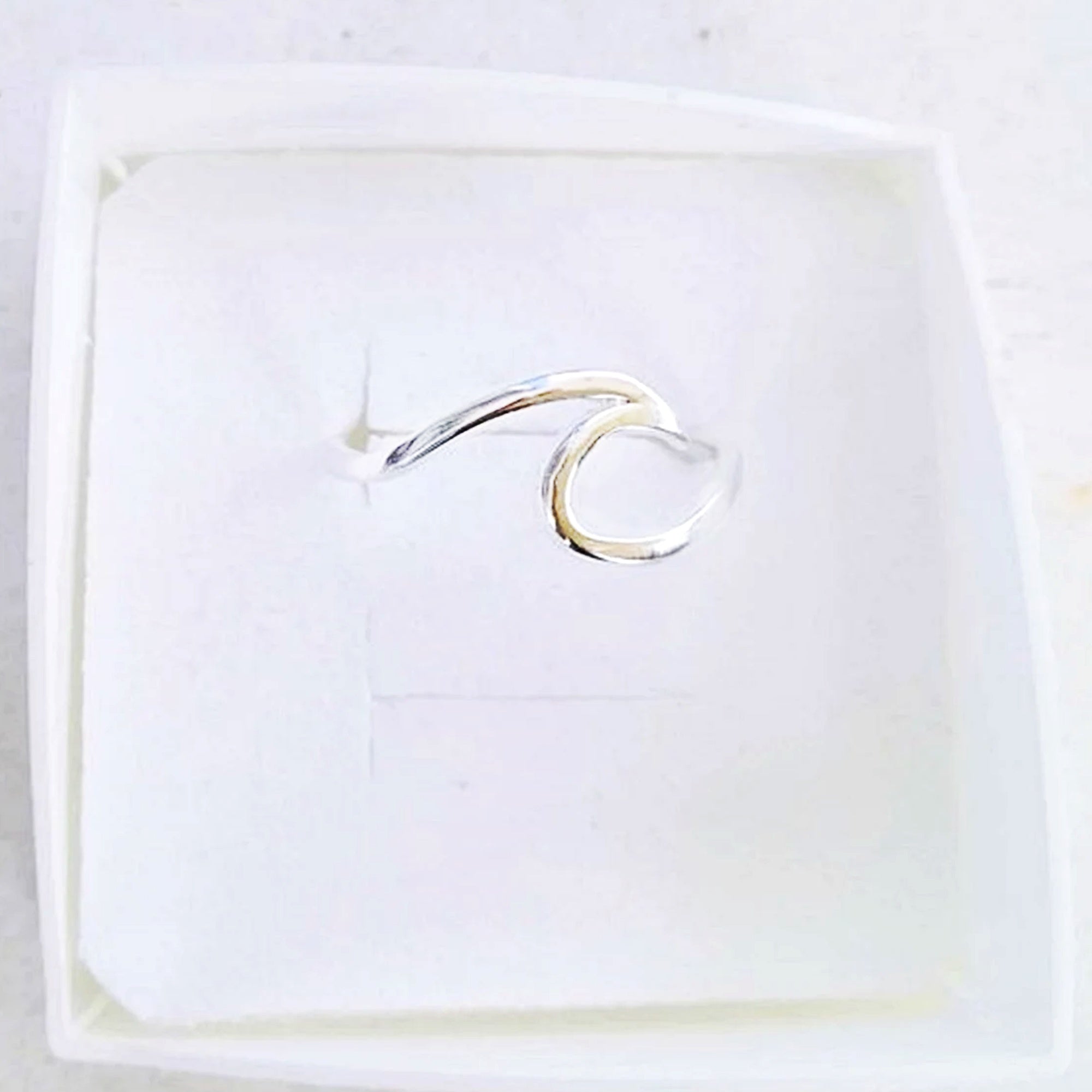 Wave Ring