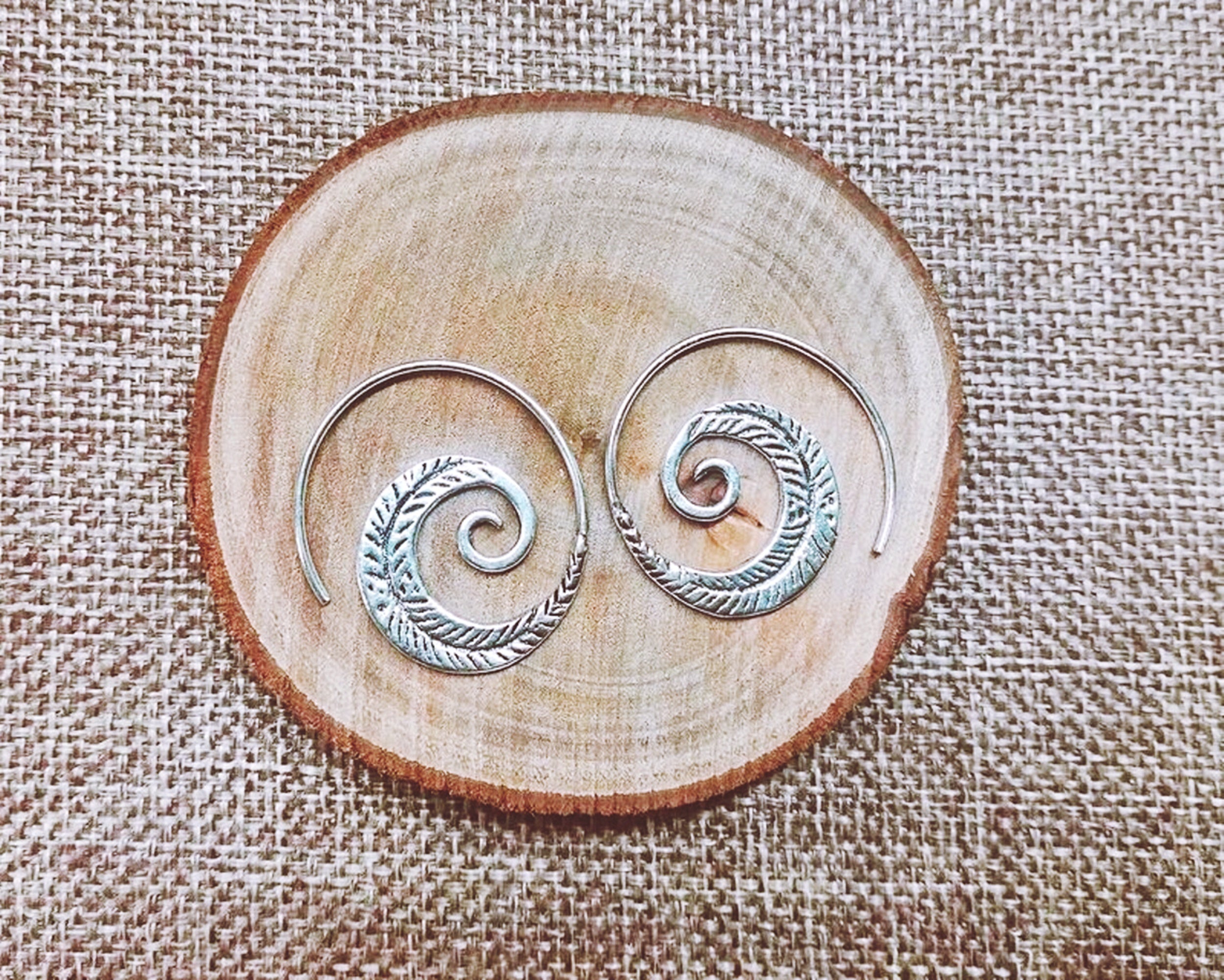 Brincos Espiral Tribal