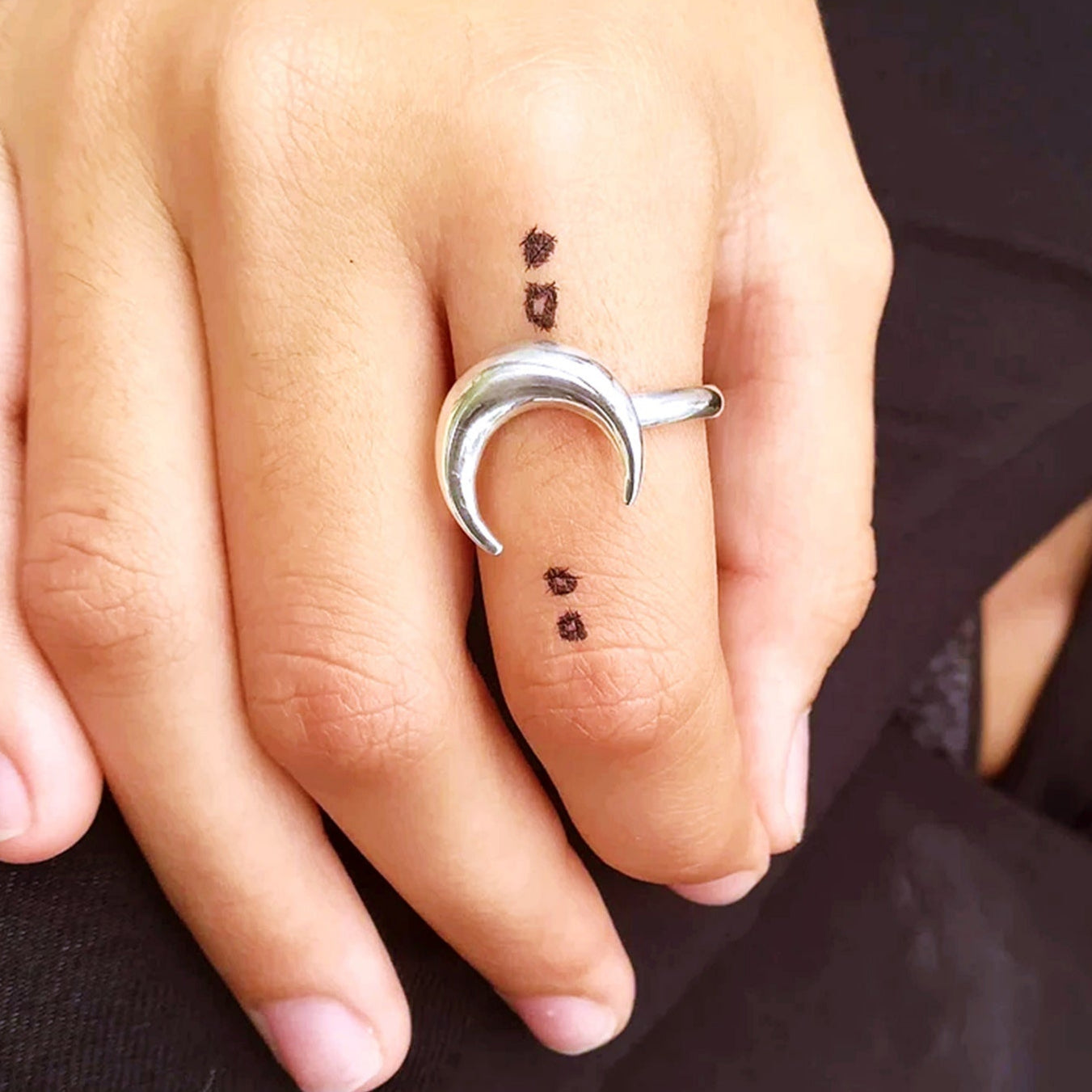 Crescent Moon Ring - TinyBox Jewelry