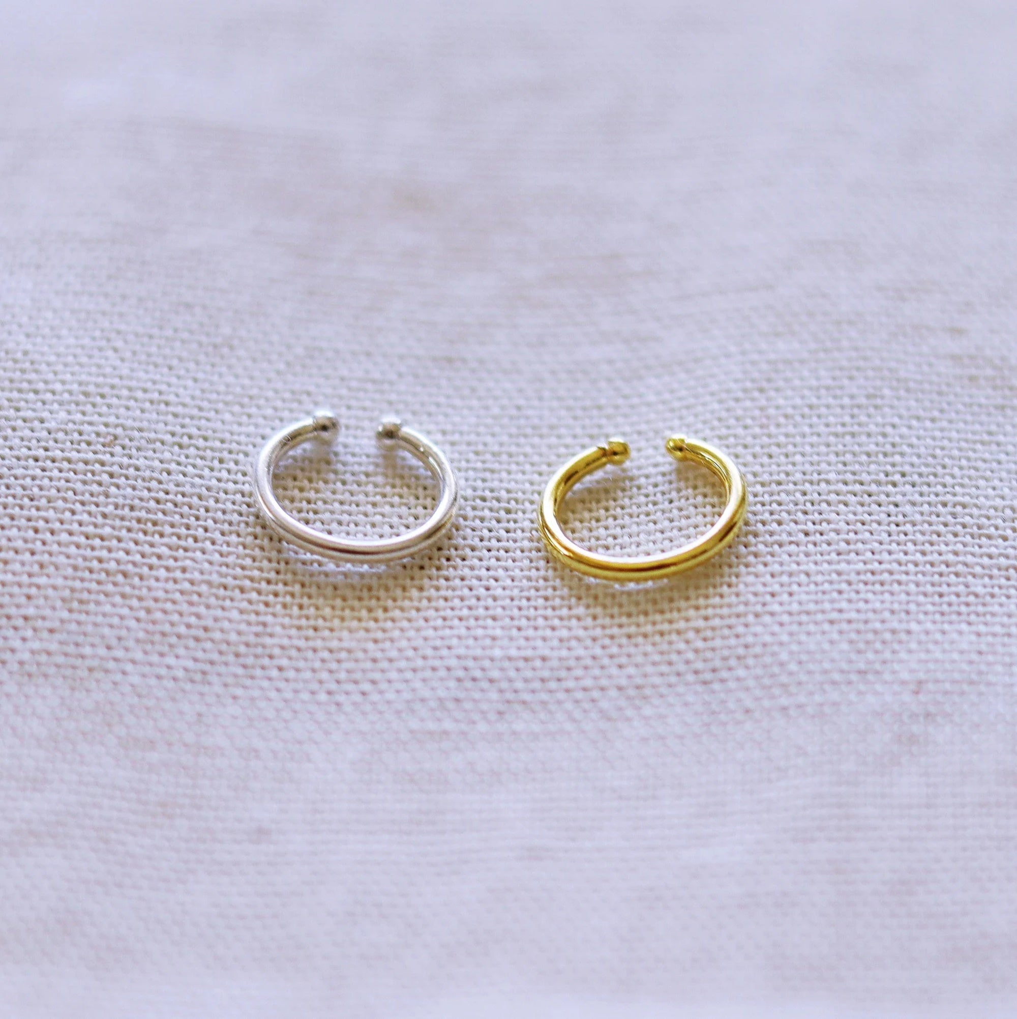 SIMPLE SEPTUM HOOP GOLD VERMEIL - TinyBox Jewelry