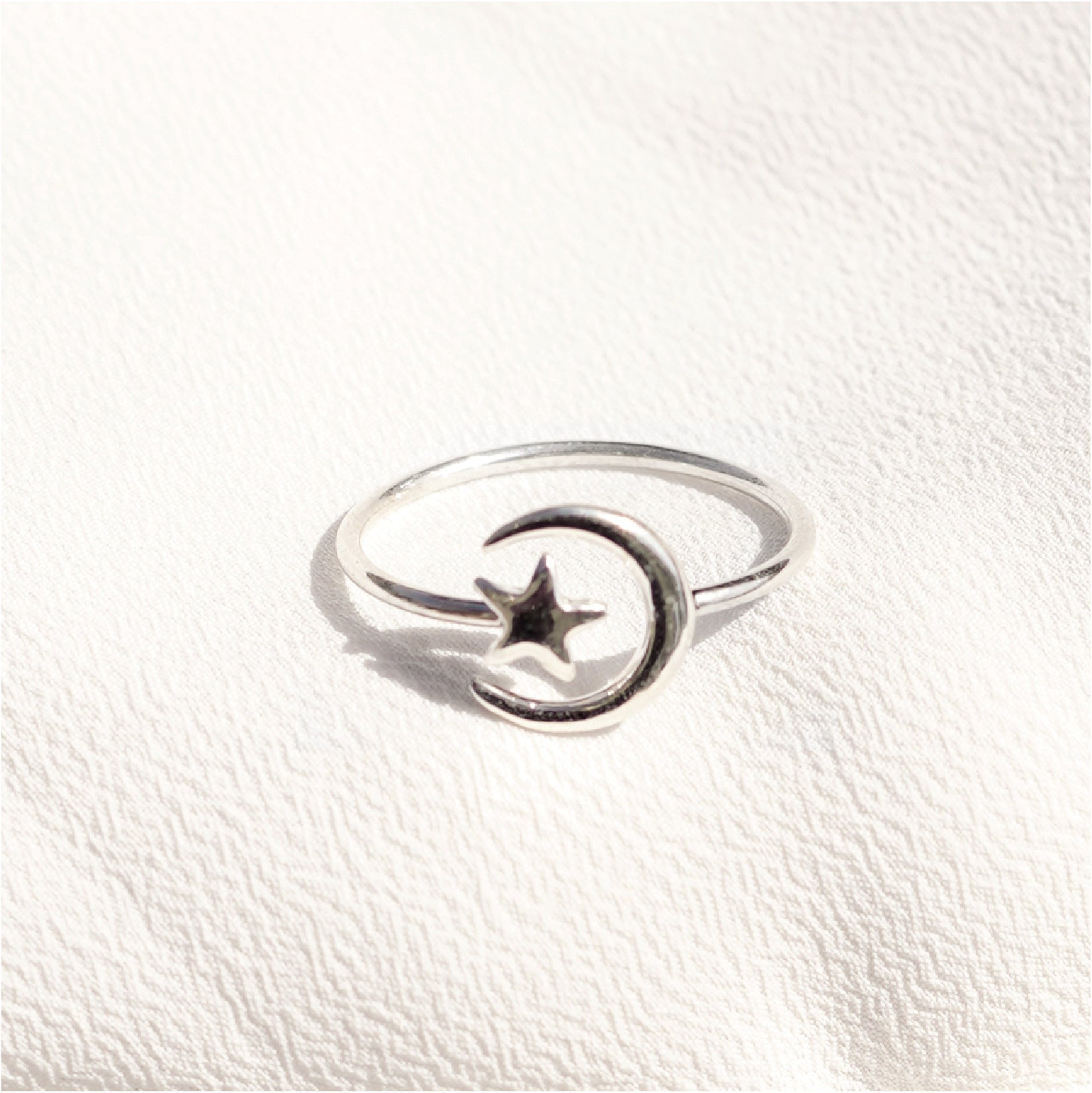 Star & Moon Ring - TinyBox Jewelry