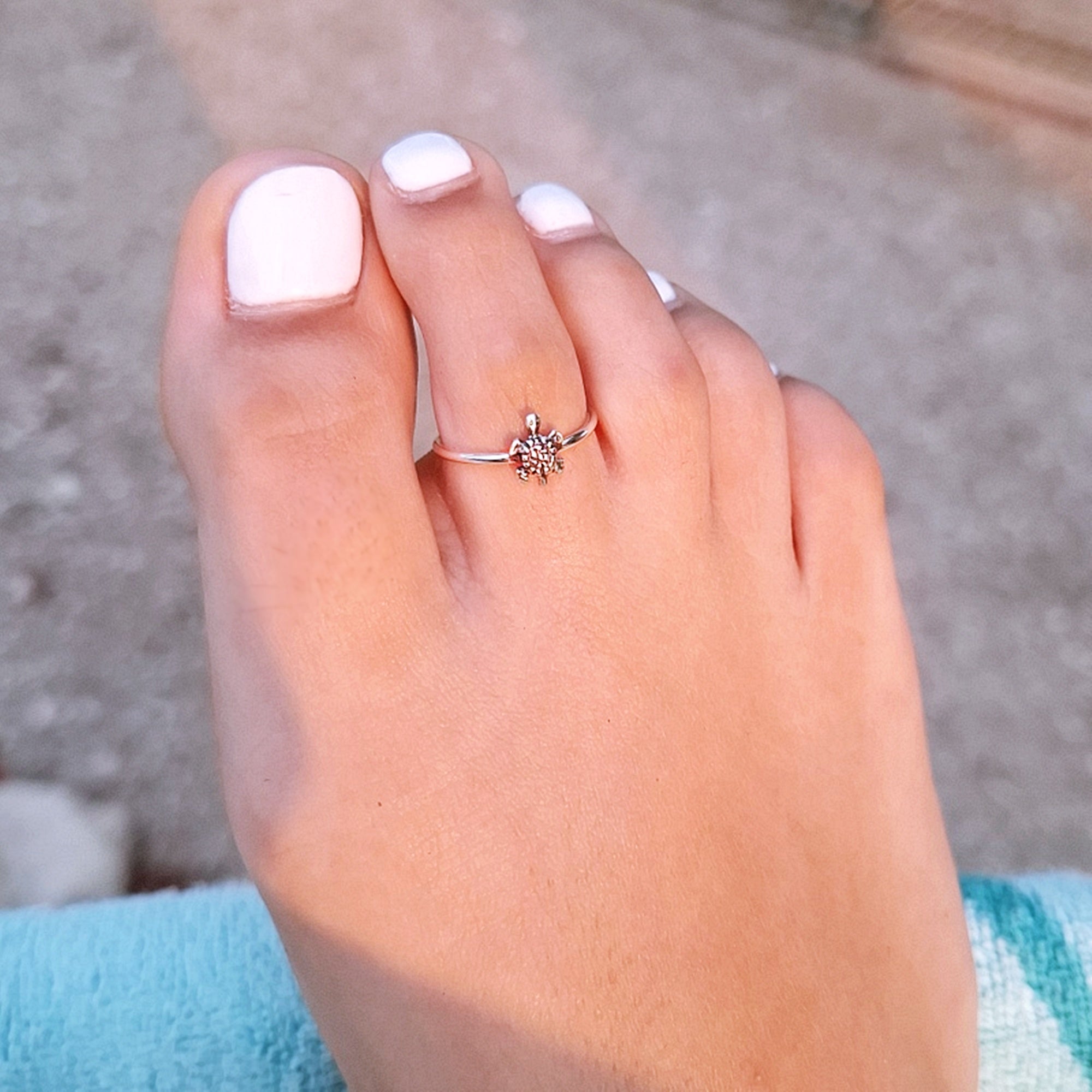 Turtle Toe Ring