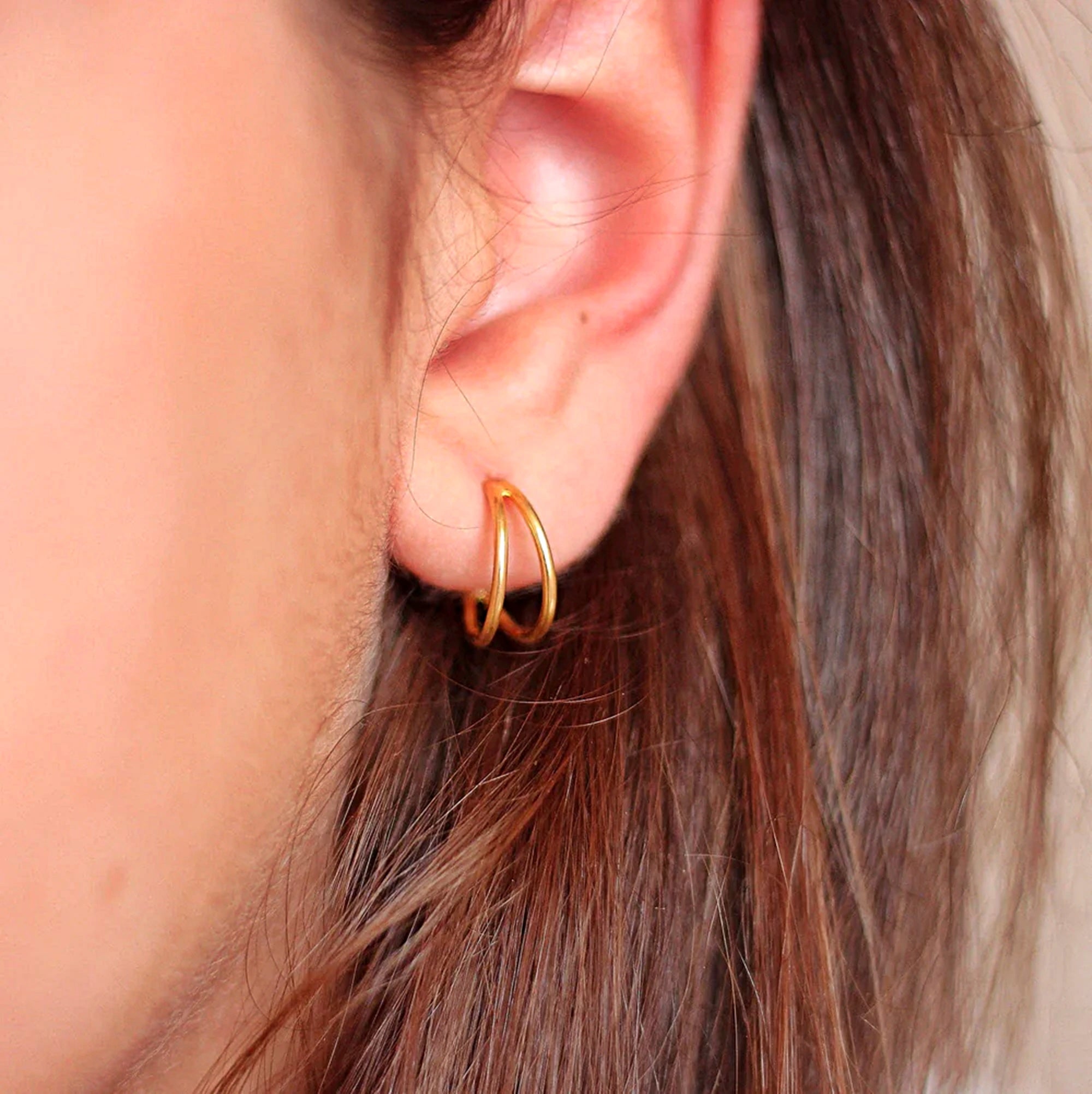 Double Hoop Lobe Earrings