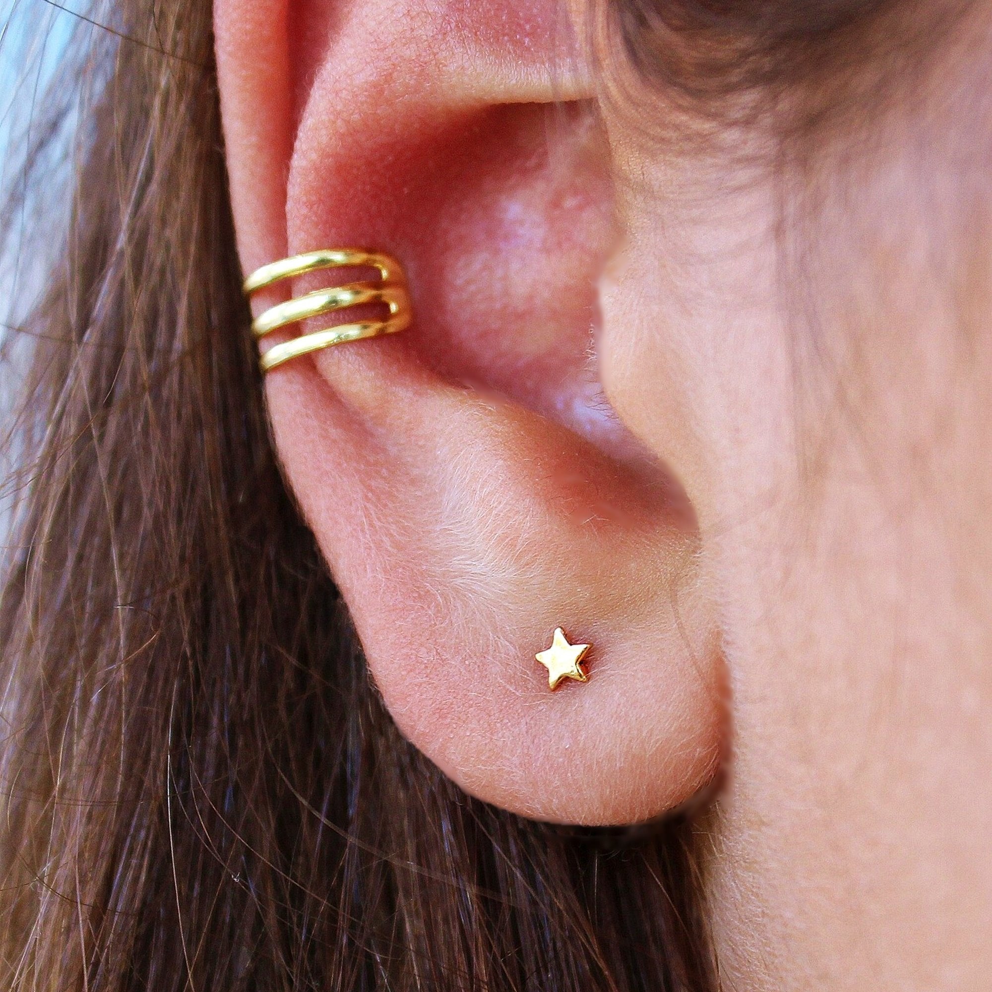 TINY STAR STUD EARRING