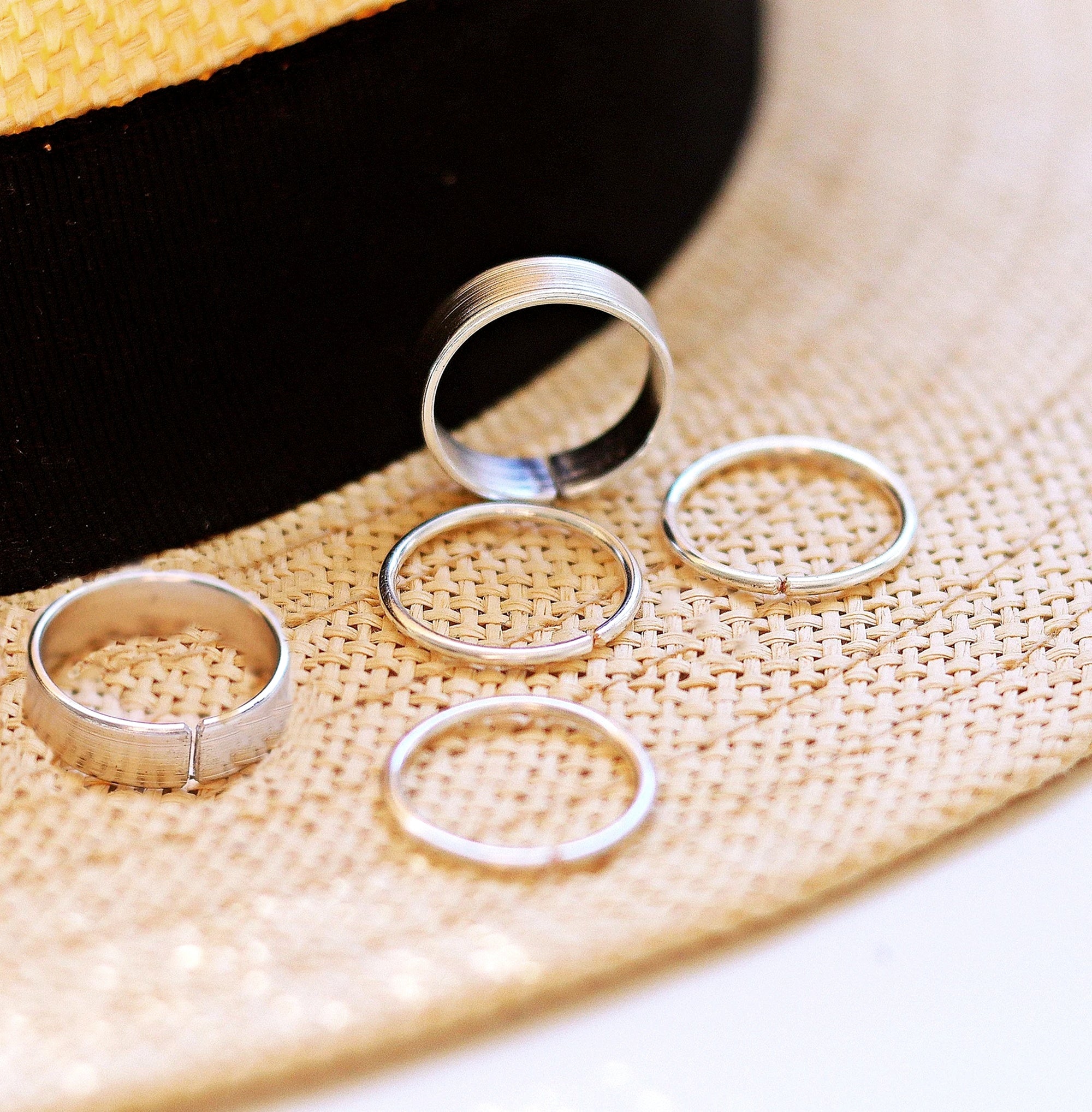 New Knuckle Ring Set