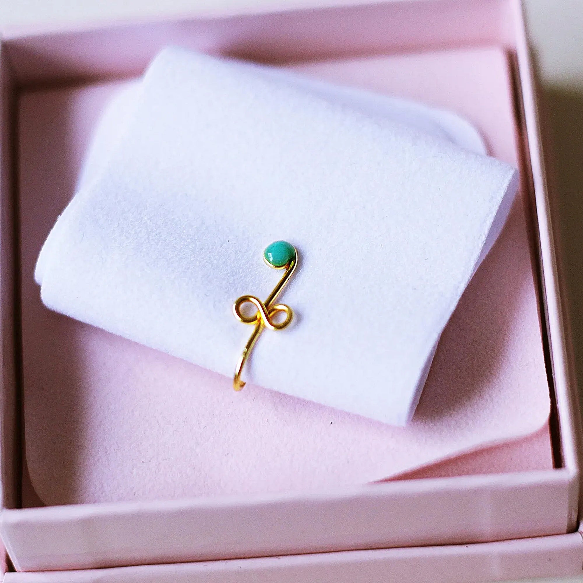Turquoise Nose Cuff – Piercing Stud – Gold Plated Surface
