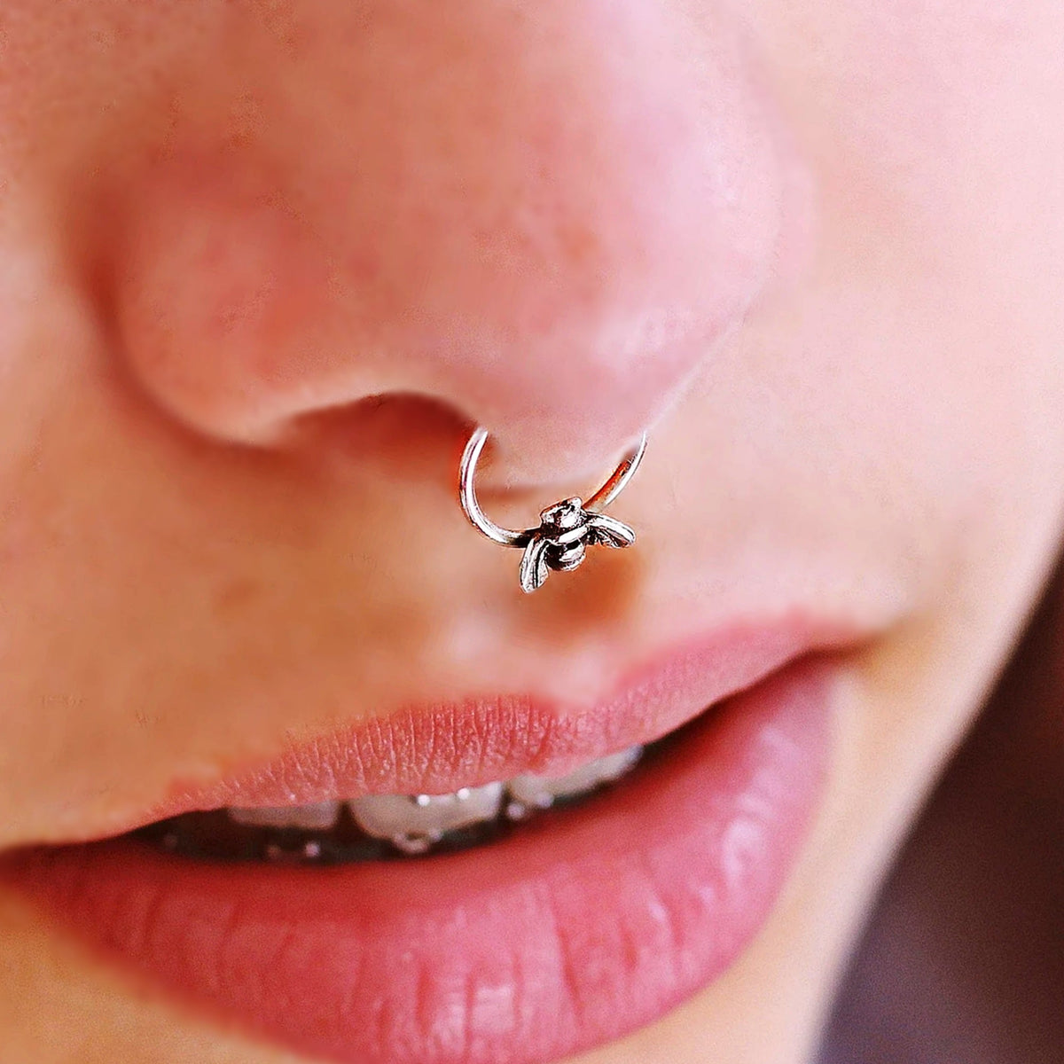 Fake Bee Septum Nose Ring