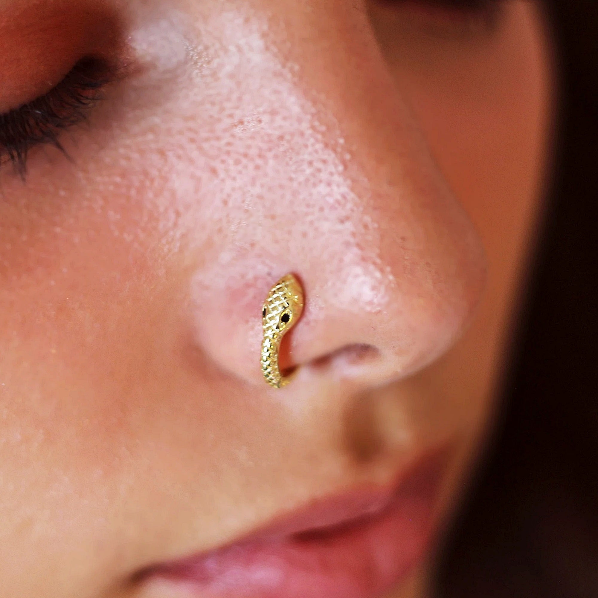 Snake Nose Piercing - TinyBox Jewelry