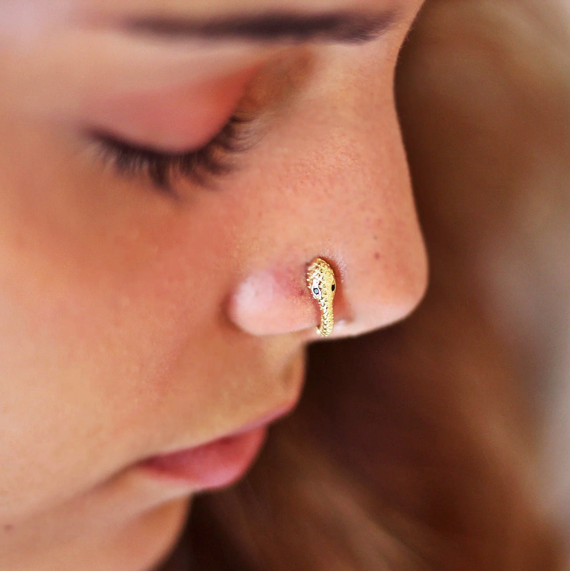 Snake Nose Piercing - TinyBox Jewelry