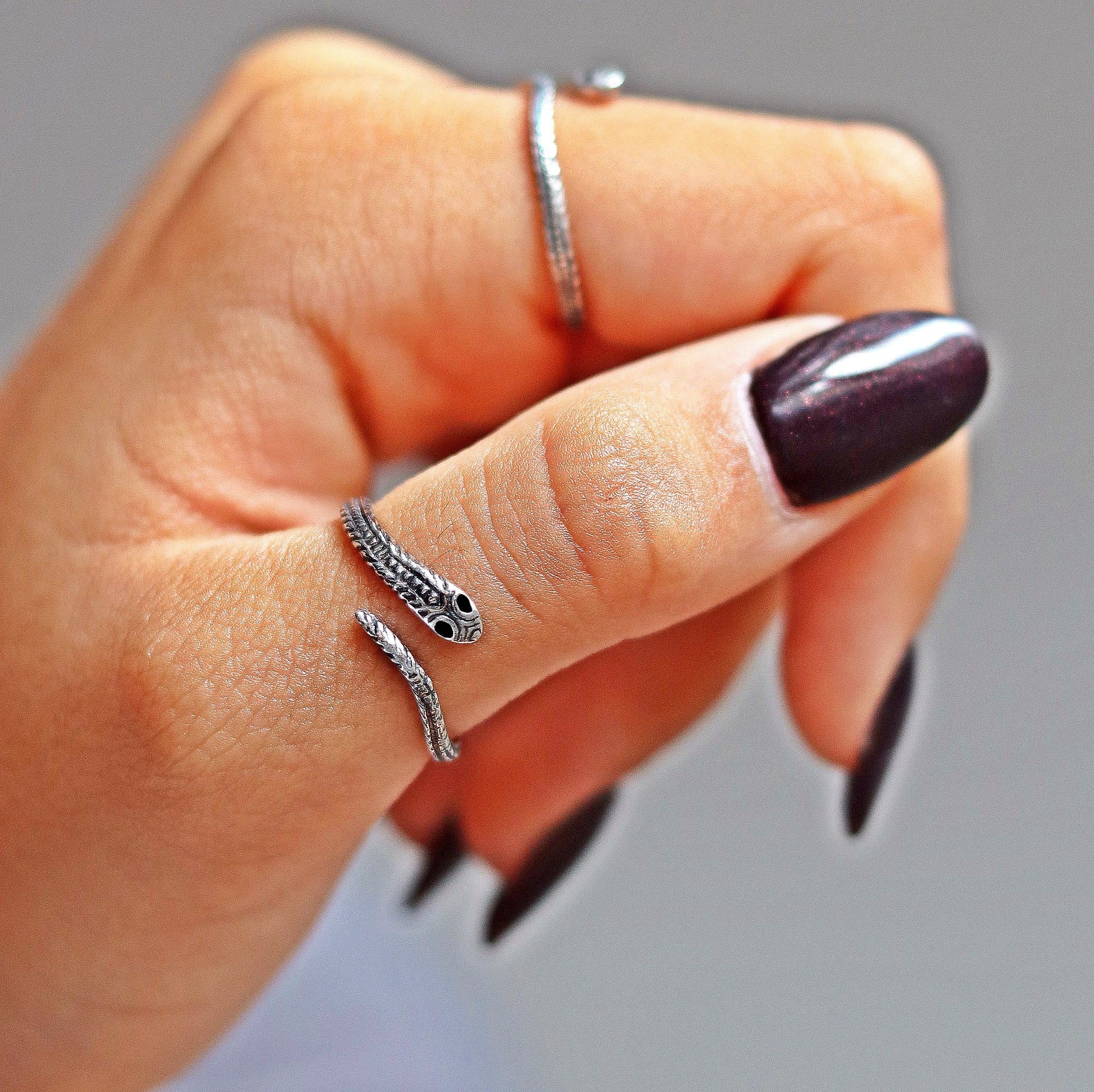 Snake Thumb Ring - TinyBox Jewelry