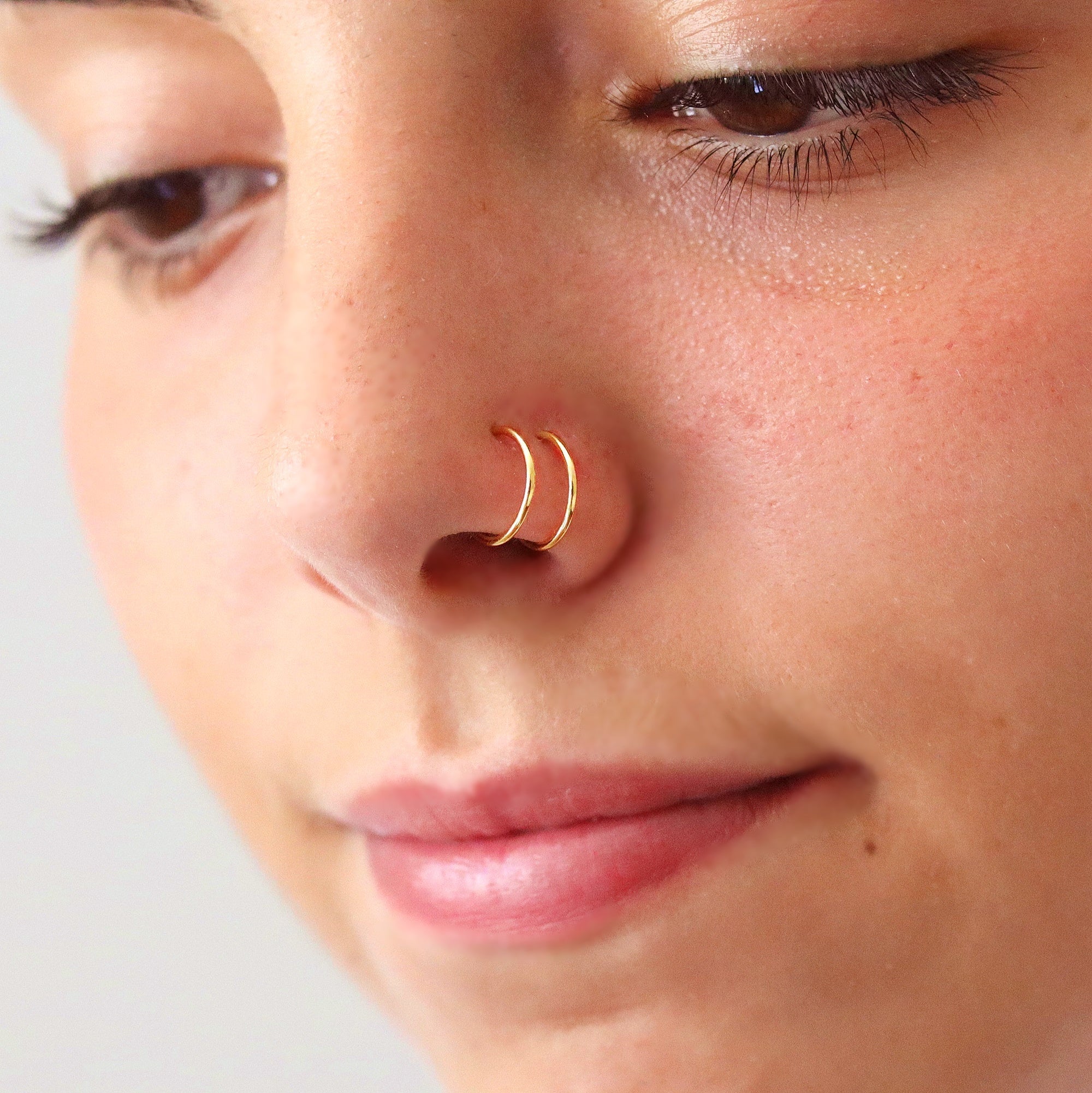 Spiral Nose Piercing - TinyBox Jewelry