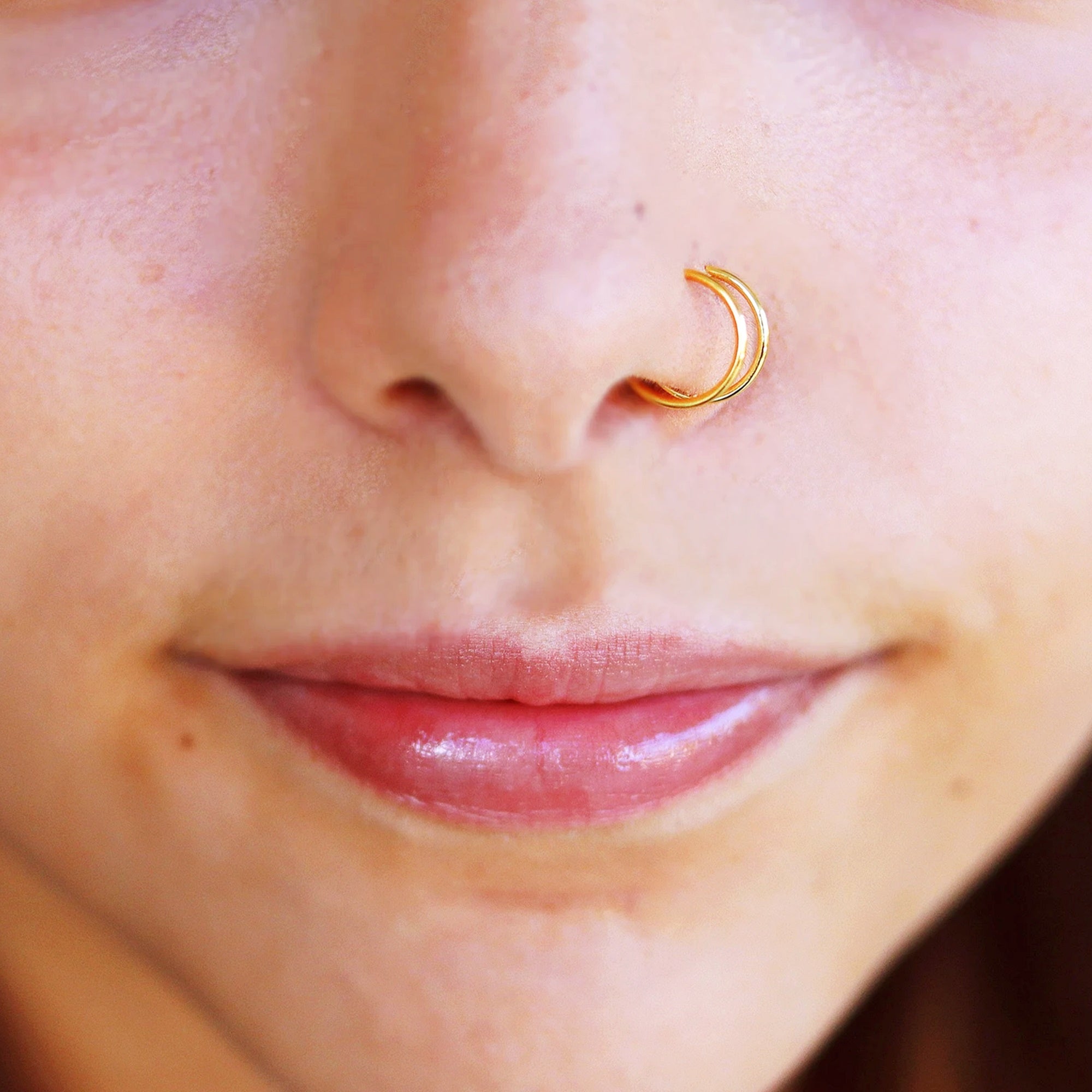 Spiral Nose Piercing - TinyBox Jewelry