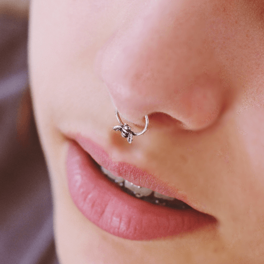Bee Septum Nose Ring - TinyBox Jewelry