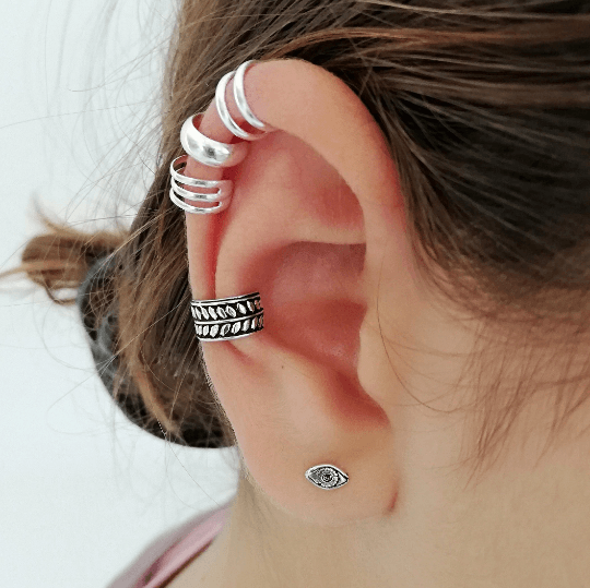 Boho Conch Cuff - TinyBox Jewelry