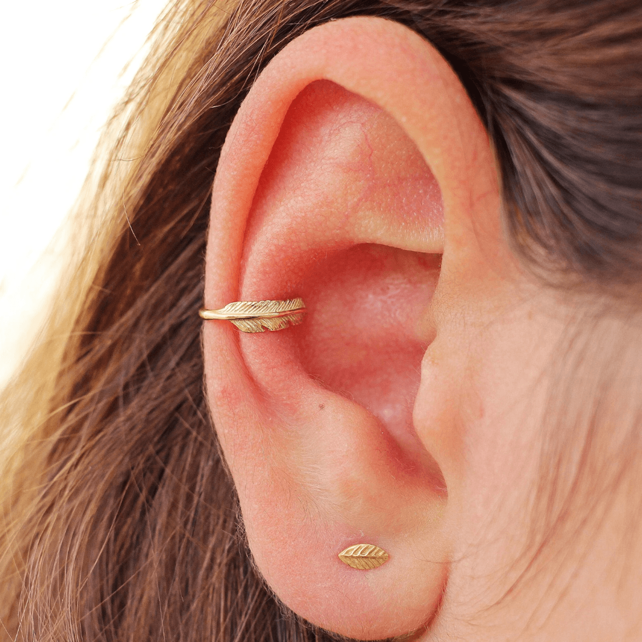 Feather Conch Earring Gold - TinyBox Jewelry