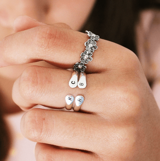 Flower Power Ring - TinyBox Jewelry