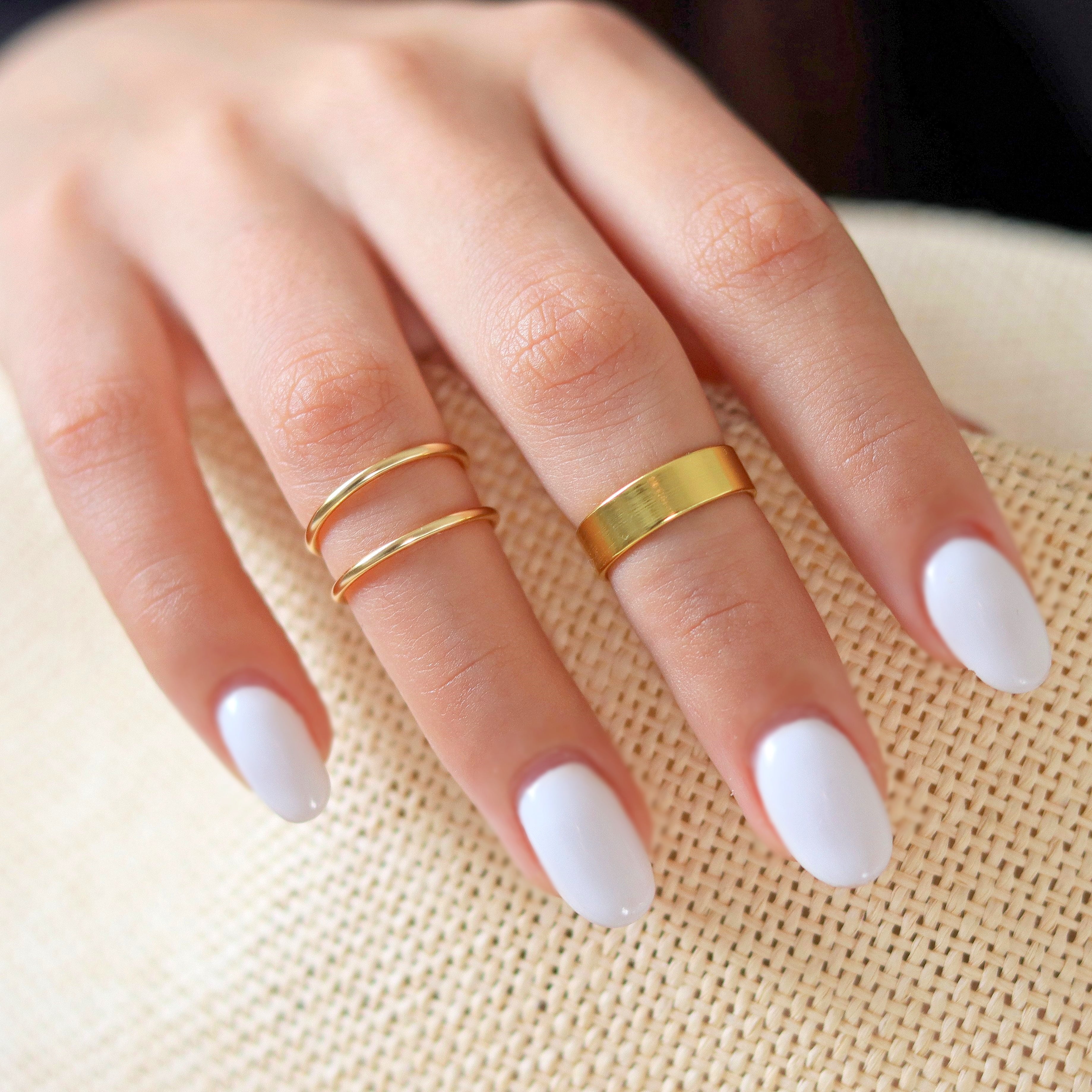 Gold knuckle fashion ring set