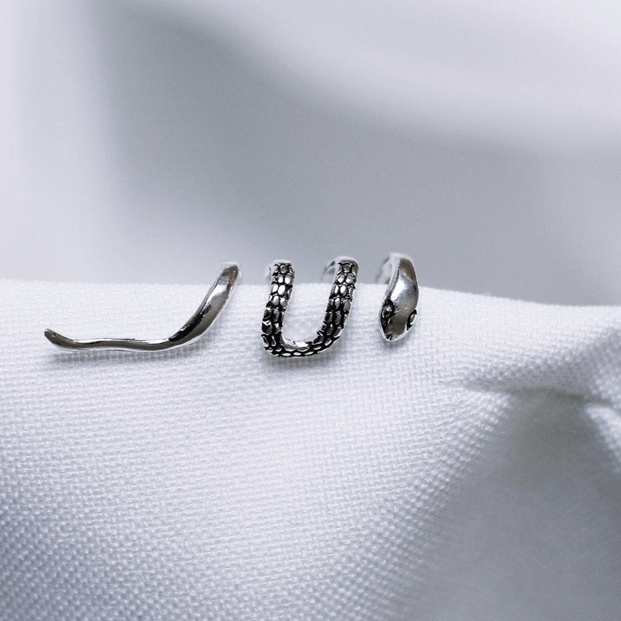 Snake Conch Cuff - TinyBox Jewelry