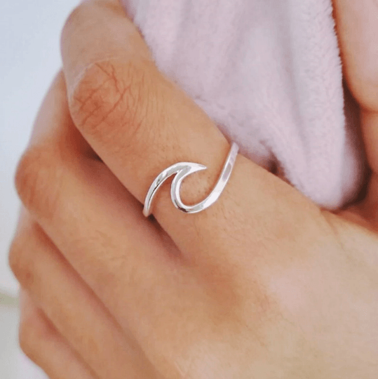 Wave Ring - TinyBox Jewelry