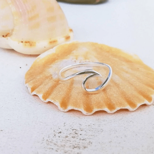 Wave Ring - TinyBox Jewelry